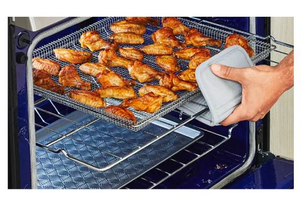 LG LRAL302S: Air Fry Rack