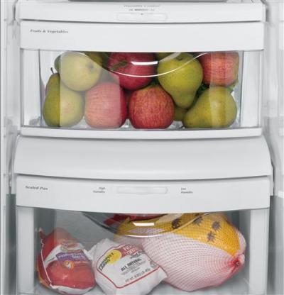 33" GE 23.2 Cu. Ft. Side-By-Side Refrigerator - GSS23GSKSS