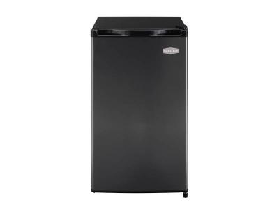 19" Marathon Deluxe 4.5 Cu.ft. Capacity Refrigerator in Black steel - MAR45BLS-1