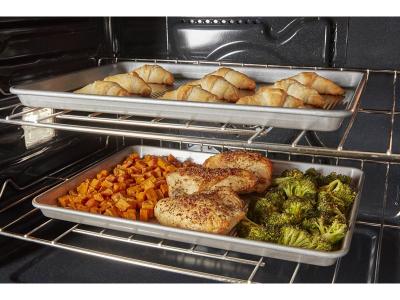 30" Whirlpool 5.0 Cu. Ft. Single Wall Oven with Air Fry When Connected - WOES5030LW