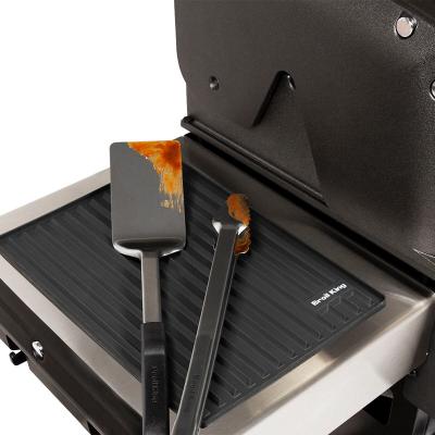 Broil King Crown Magnetic Silicone Side Shelf Grill Mat - 60008