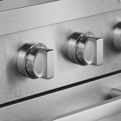 30" Bosch 500 Series Gas Freestanding Range in Stainless Steel - HGS5057UC