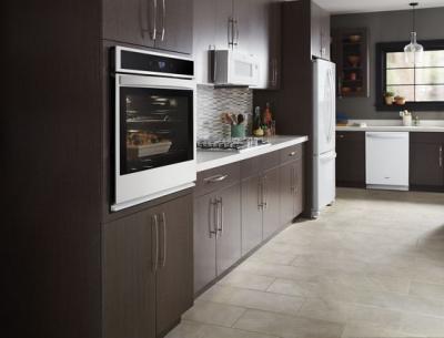 30" Whirlpool 5.0 Cu. Ft. Smart Single Wall Oven With Touchscreen - WOS51EC0HW